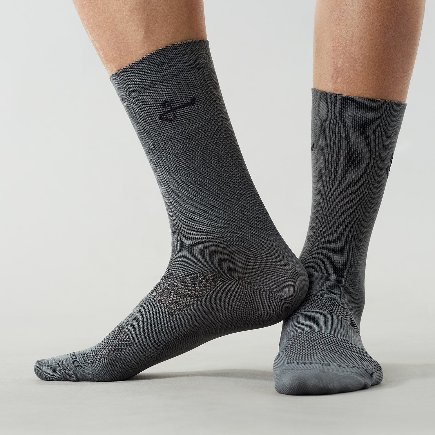 Givelo G-Socks Dark Grey サイクル ソックス | GEARED