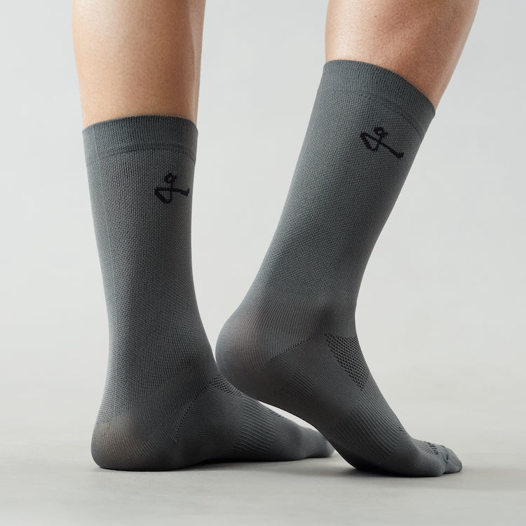 Givelo G-Socks Dark Grey サイクル ソックス | GEARED