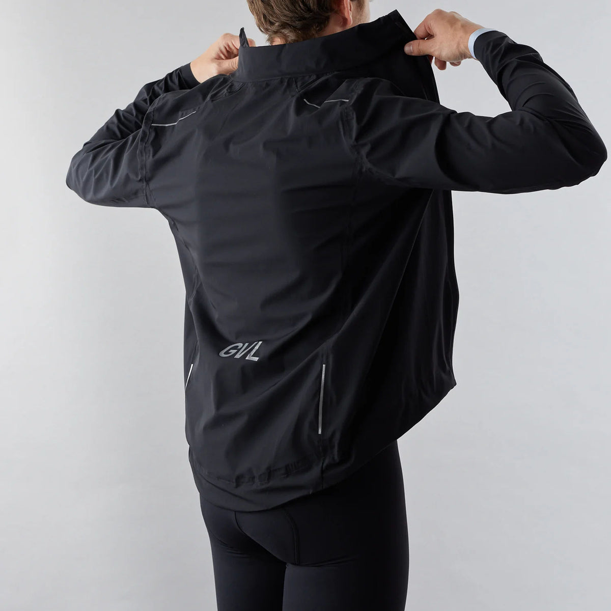 Givelo Men&#39;s Waterproof Shield Black サイクルジャケット | GEARED